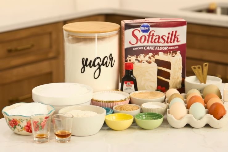 Ingredients for French Toast Crumbl Cookie