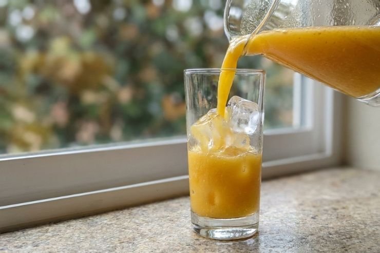 Pour the Tropical Juice Base