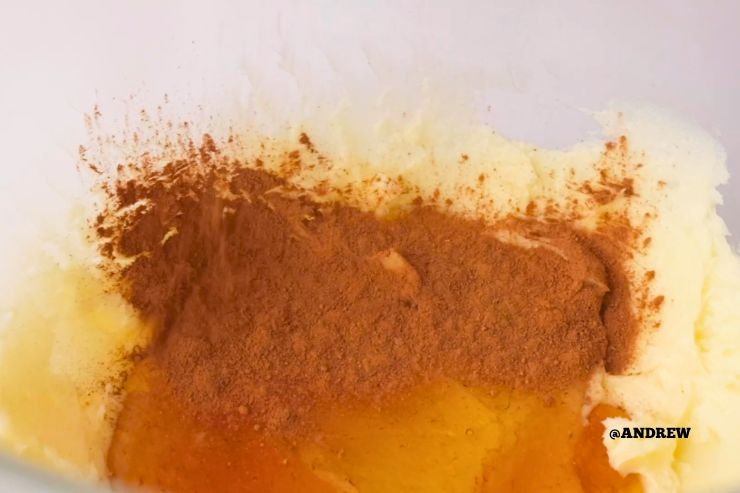 Add the Powdered Sugar
